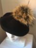 Obrazek Beret elegancki kaszmir, wełna, futro pompon Włochy