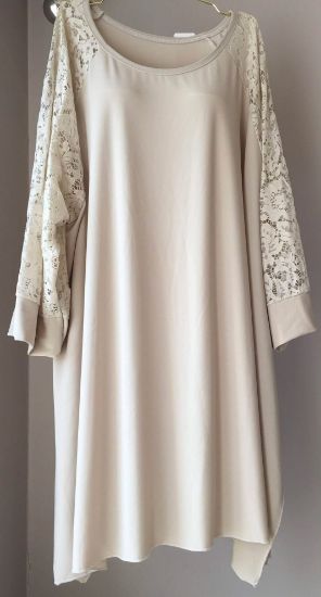 Obrazek Tunika elegancka z koronkowym rękawem UNI PLUS SIZE 44/46- 62/64 Włochy